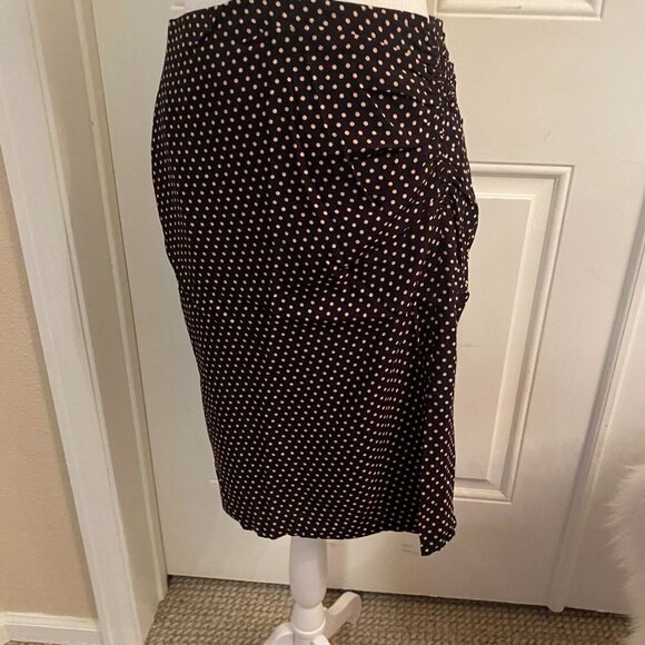Ann Taylor Navy polka dotted pencil skirt with side flare - Picture 3 of 3